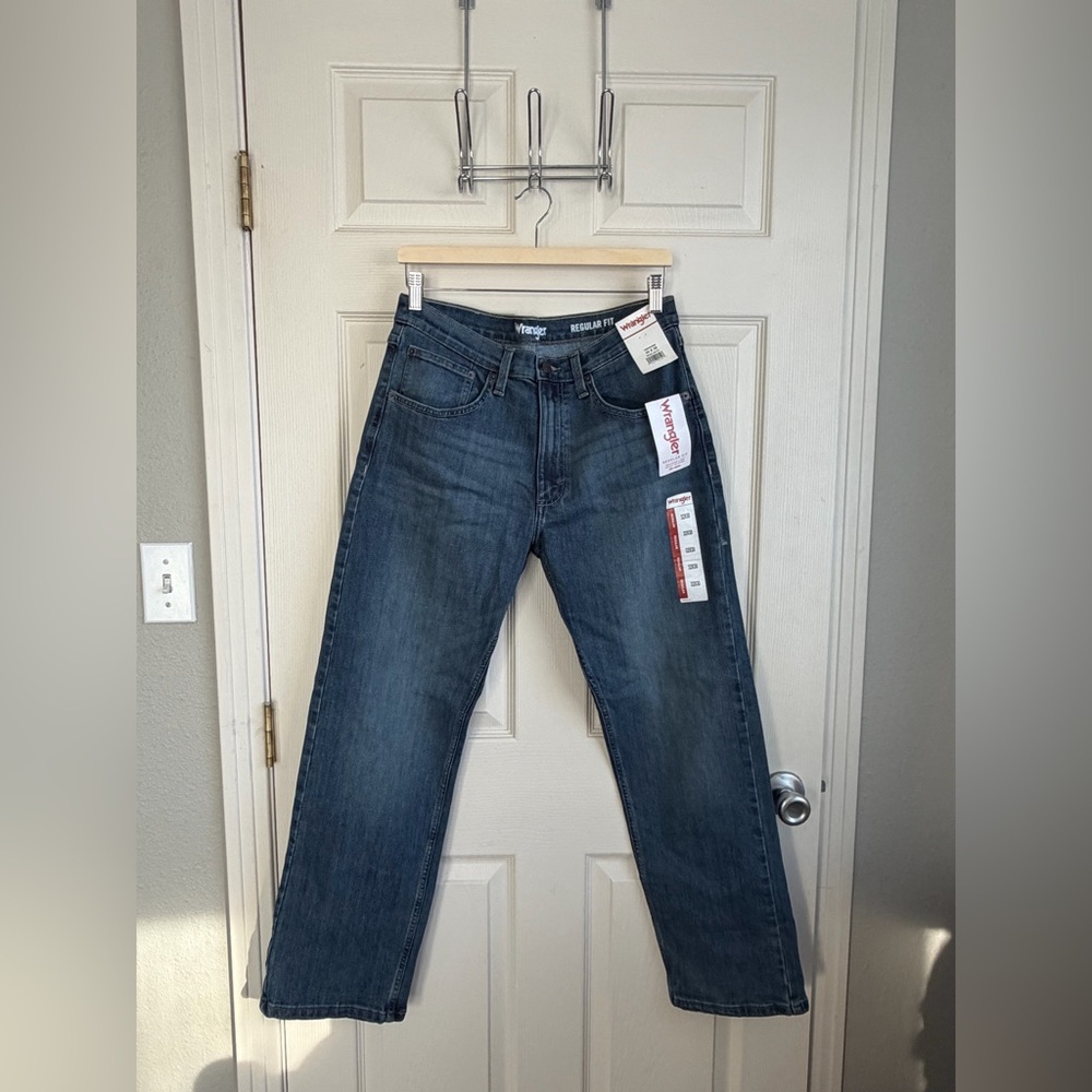 Wrangler Regular Fit Flex Stretch Jeans 32x30 Blue Wash NWT